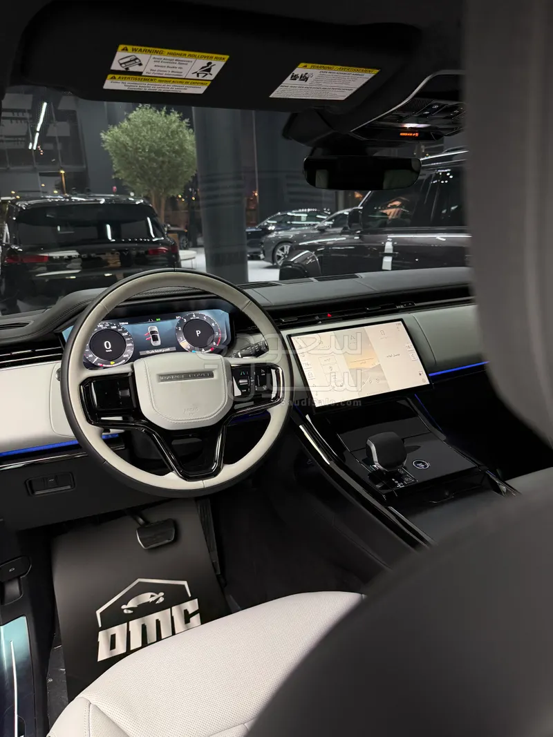 2025 لاند روفر رينج روفر سبورت اتش اس اي