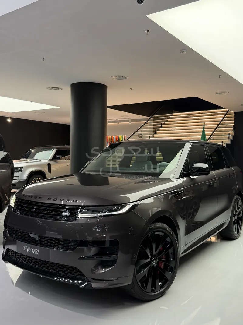 2025 لاند روفر رينج روفر سبورت اتش اس اي