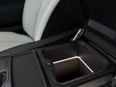 2025 لاند روفر رينج روفر سبورت اتش اس اي