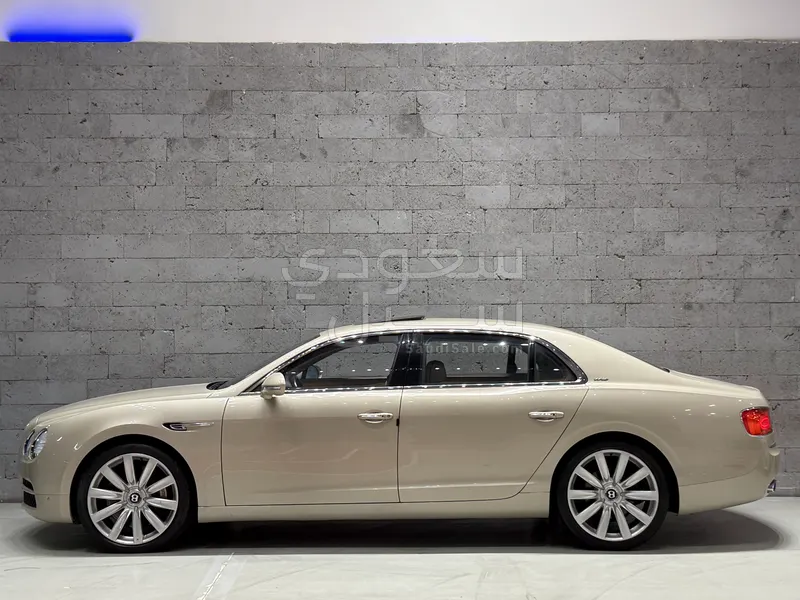 2014 بنتلي كونتيننتل فلاينج سبير