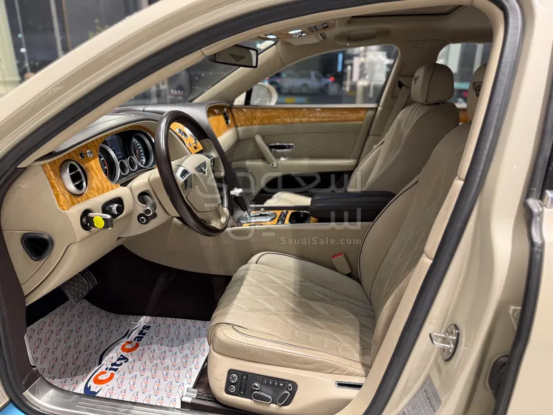 2014 بنتلي كونتيننتل فلاينج سبير