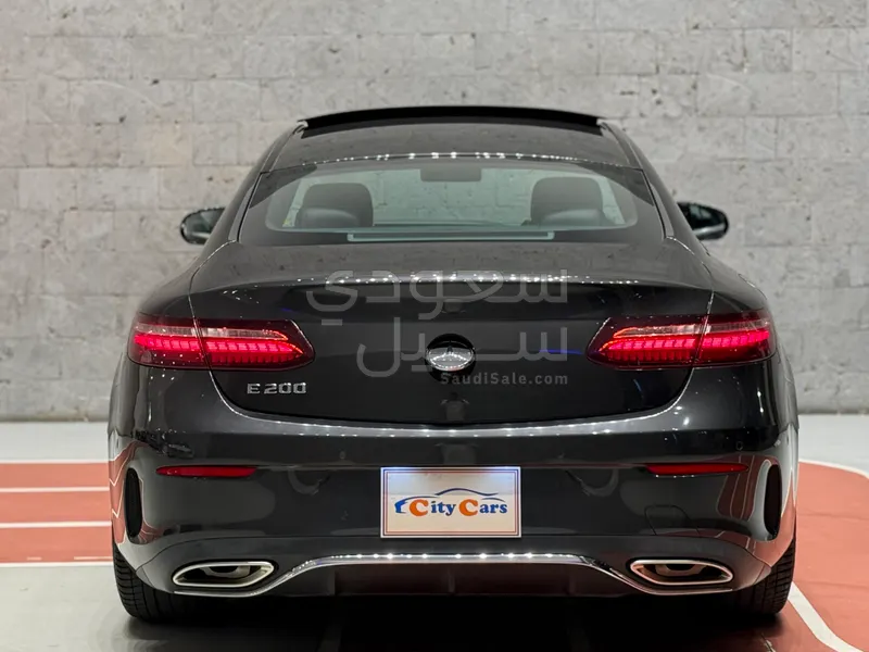 2021 مرسيدس - بنز إي 200
