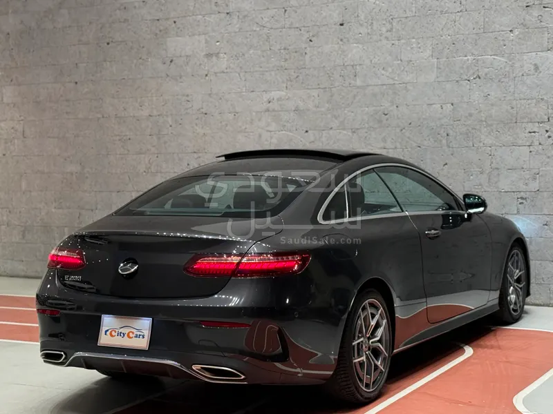 2021 مرسيدس - بنز إي 200