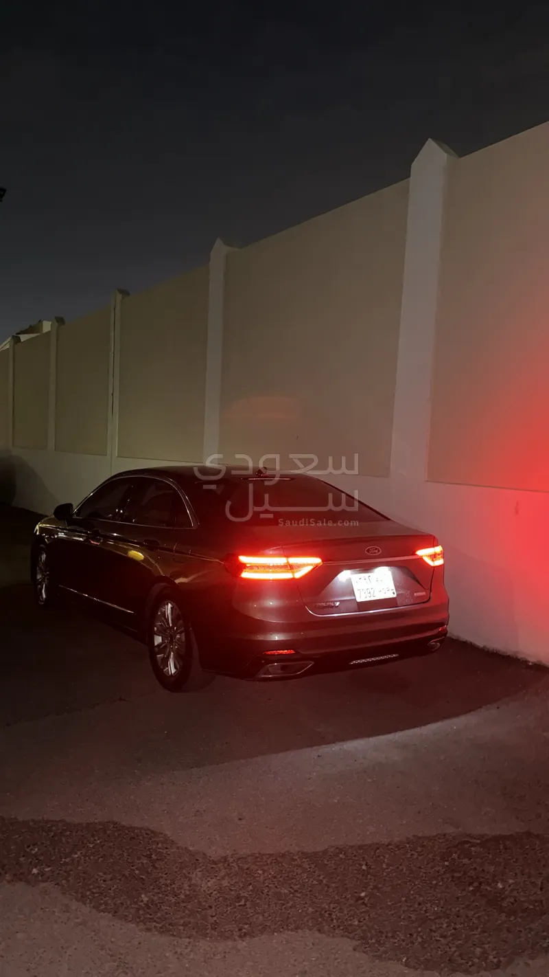 2022 فورد توروس