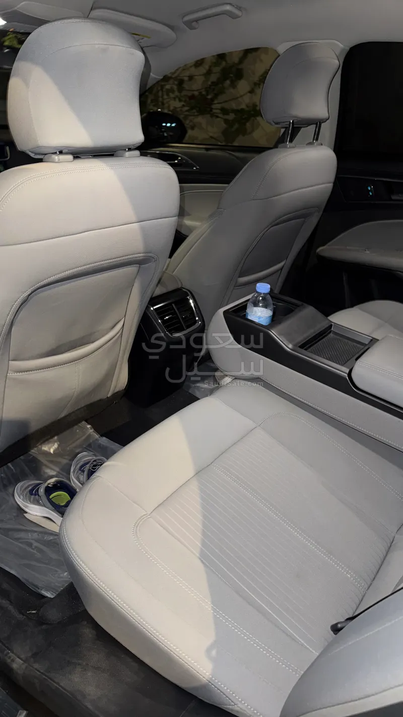 2022 فورد توروس