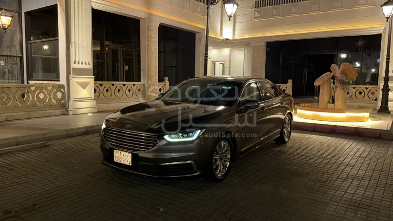 2022 فورد توروس