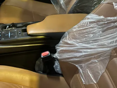 2021 لكزس آي إس 350