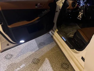 2021 لكزس آي إس 350