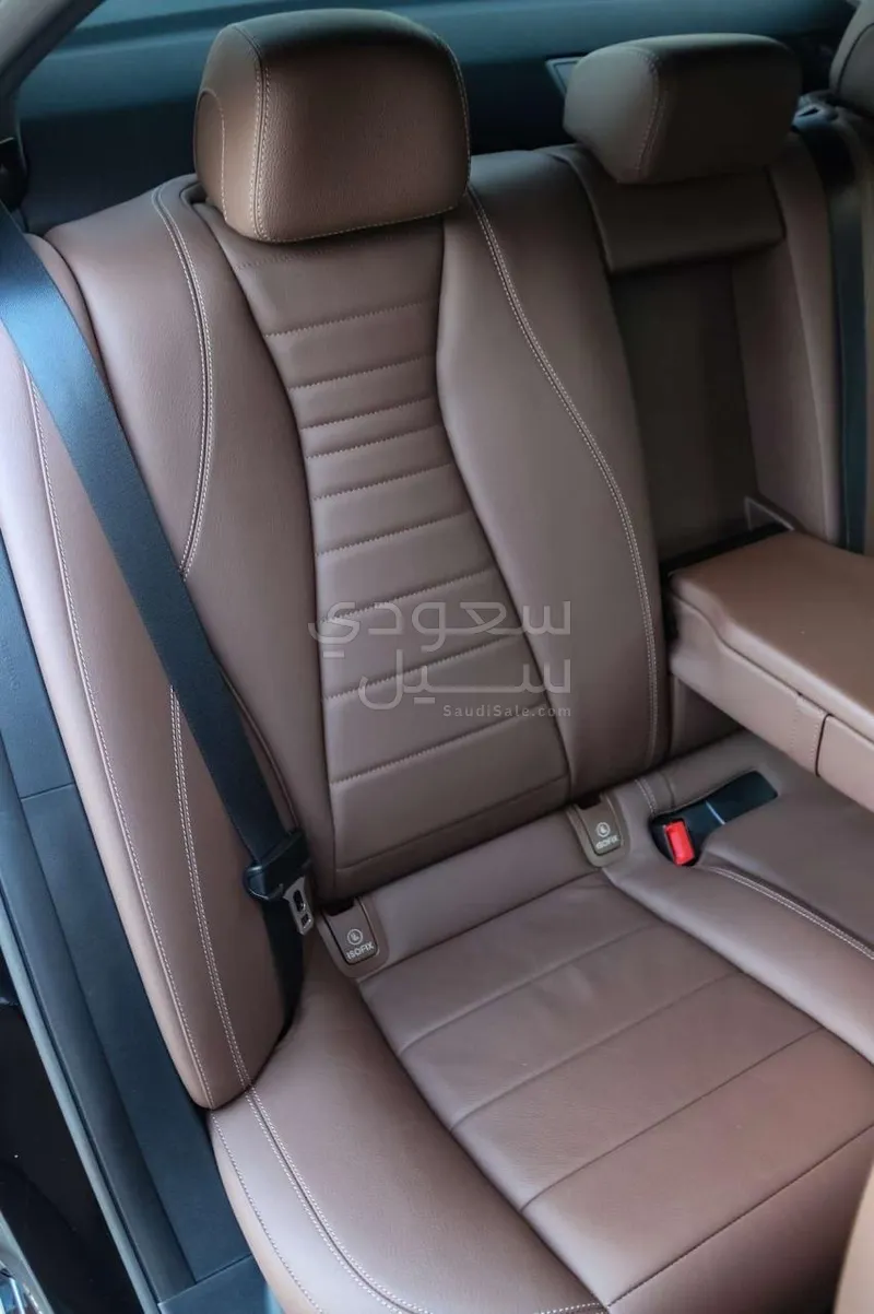 2021 مرسيدس - بنز إي 250