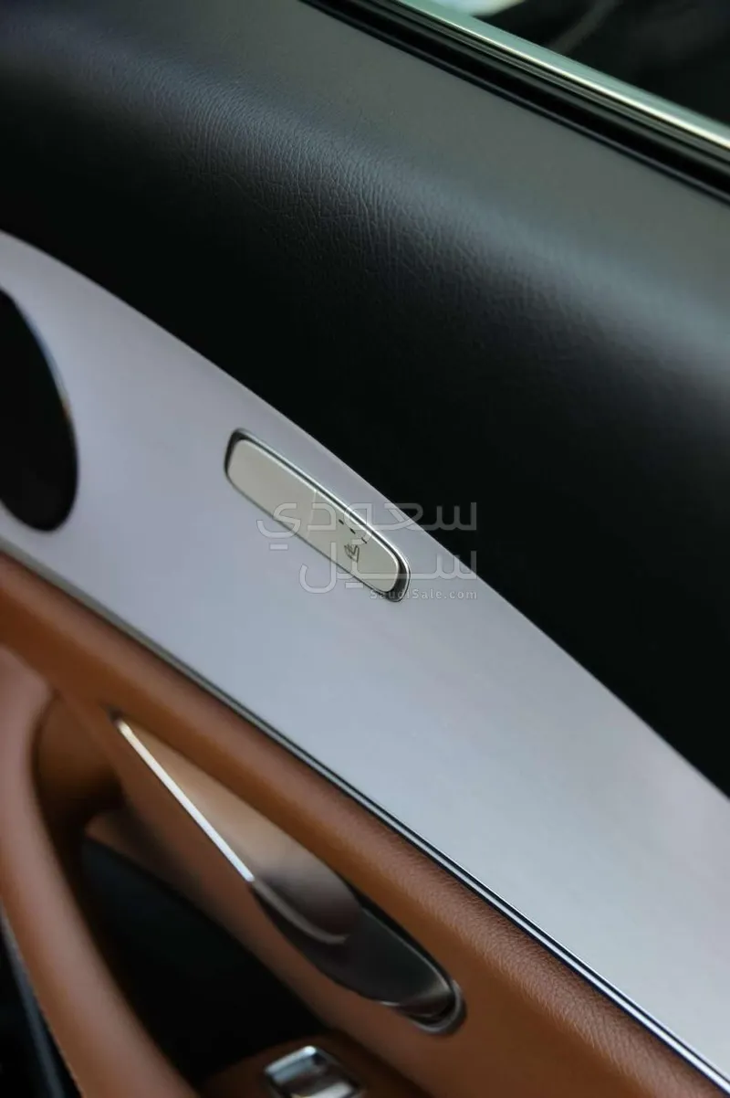 2021 مرسيدس - بنز إي 250