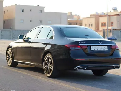 2021 مرسيدس - بنز إي 250