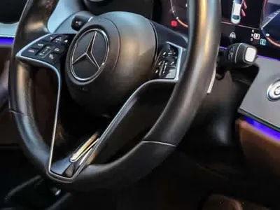 2021 مرسيدس - بنز إي 250