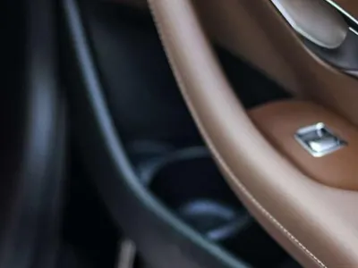 2021 مرسيدس - بنز إي 250