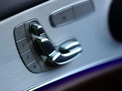 2021 مرسيدس - بنز إي 250