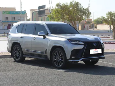 2023 لكزس إل إكس 600 إف