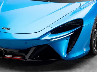 2023 مكلارين ارتورا