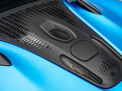 2023 مكلارين ارتورا