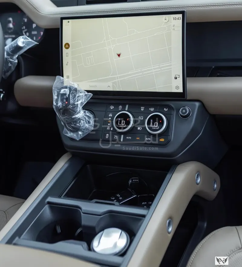 2026 لاند روفر ديفيندر اتش اس اي