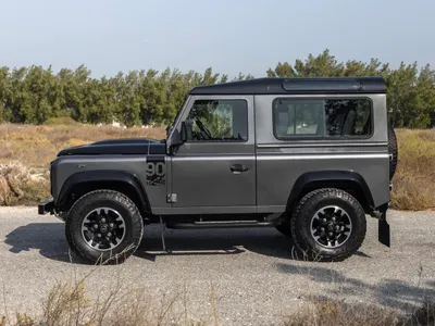 2016 لاند روفر ديفيندر 90