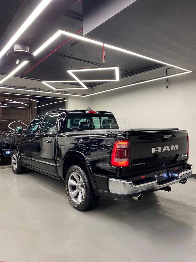 2020 دودج رام 1500 ليمتد