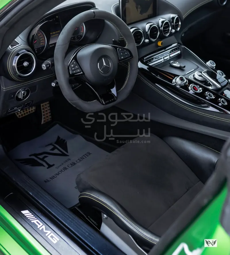 2018 مرسيدس - بنز جي تي أر أي إم جي