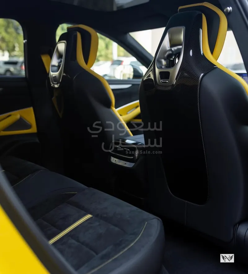 2025 شاومي اس يو 7 الترا