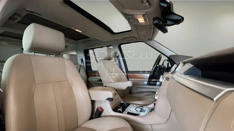 2016 Land Rover LR 4