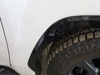 2025 لكزس إل إكس 600