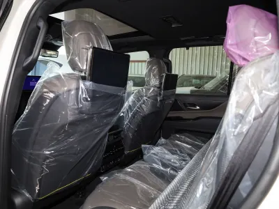 2025 لكزس إل إكس 600