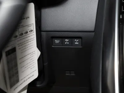 2025 لكزس إل إكس 600