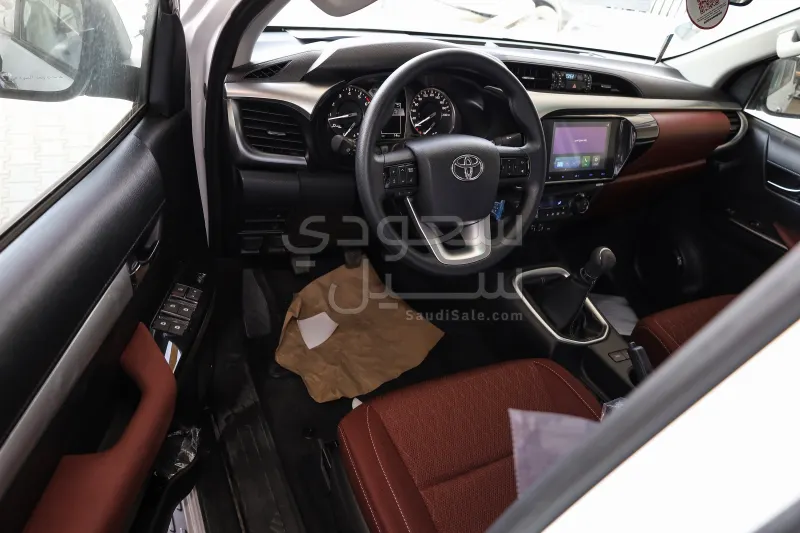 2025 تويوتا هاي لوكس غمارتين