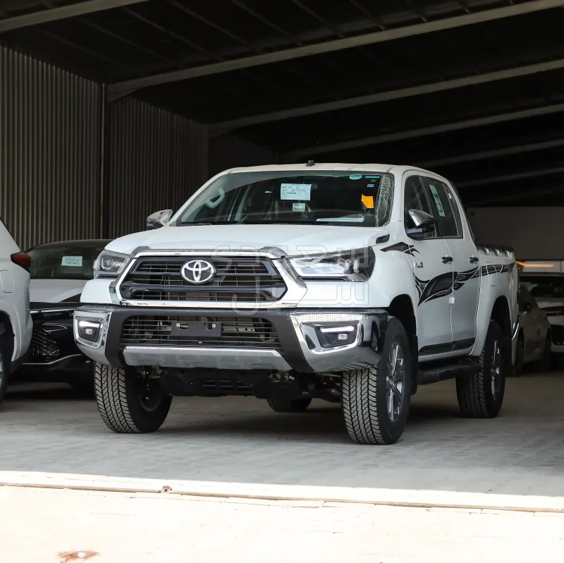 2025 تويوتا هاي لوكس غمارتين