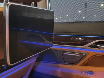 2021 بي ام دبليو الفئة السابعة 730 إل أي