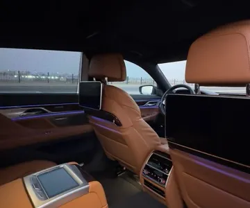 2021 بي ام دبليو الفئة السابعة 730 إل أي