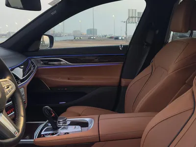 2021 بي ام دبليو الفئة السابعة 730 إل أي