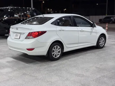 2014 هيونداي اكسنت