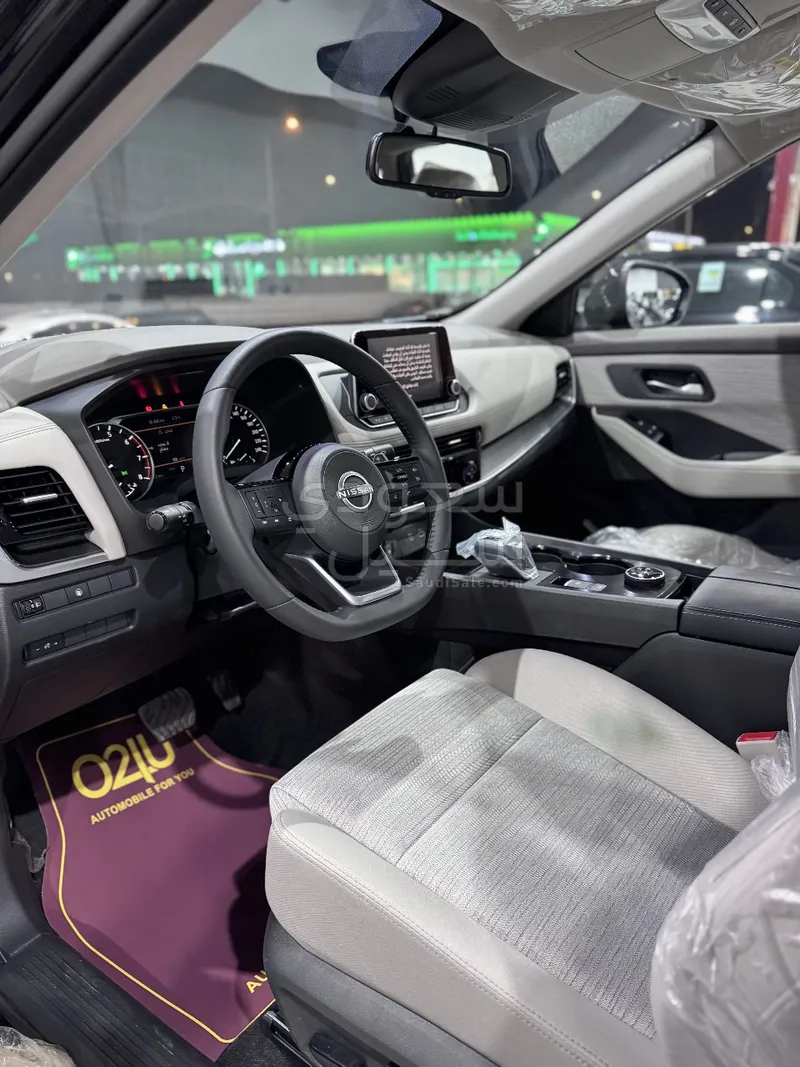 2025 نيسان اكس - ترايل