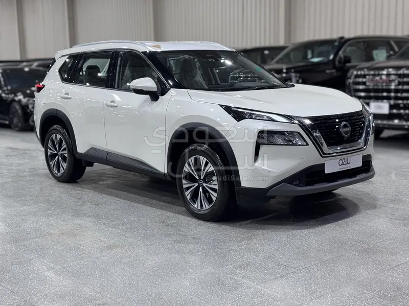 2025 نيسان اكس - ترايل