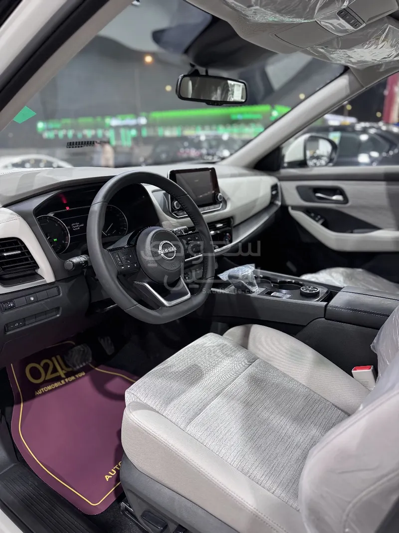 2025 نيسان اكس - ترايل
