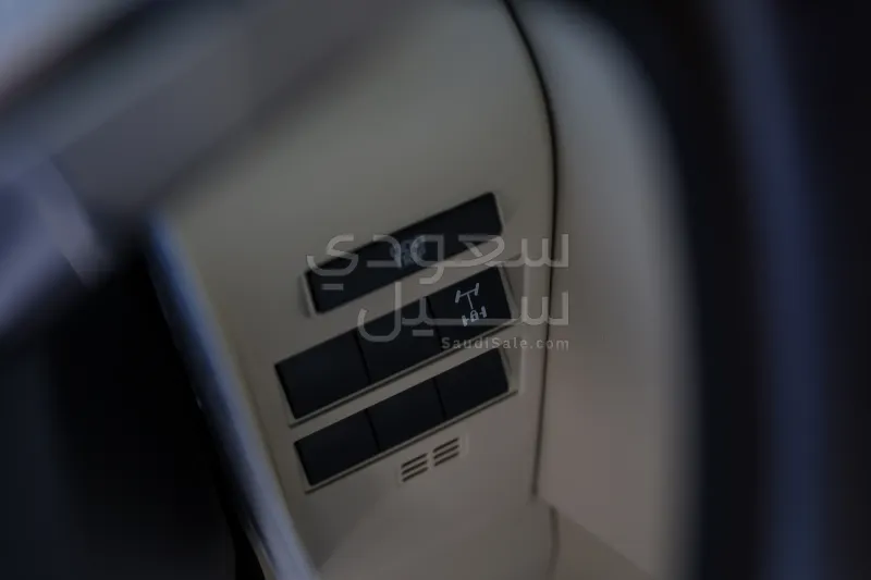 2026 تويوتا لاند كروزر جي اكس ار