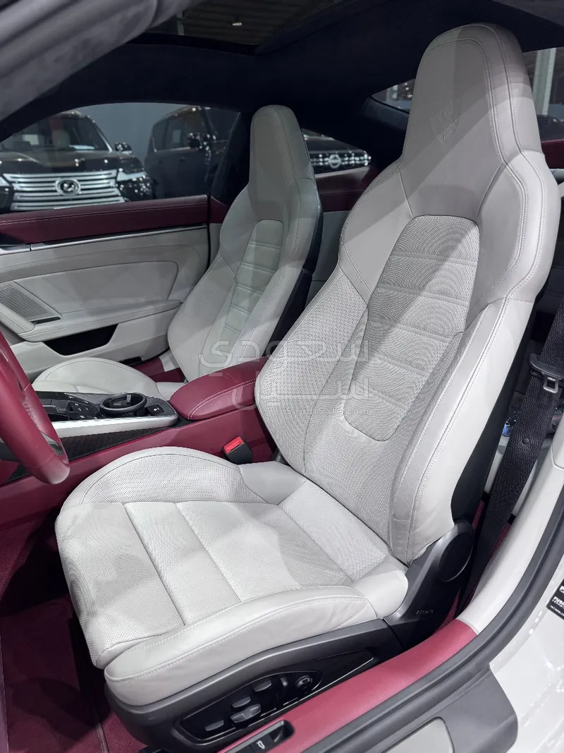 2021 بورش 911 توربو اس