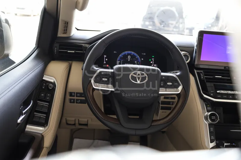 2026 تويوتا لاند كروزر جي اكس ار