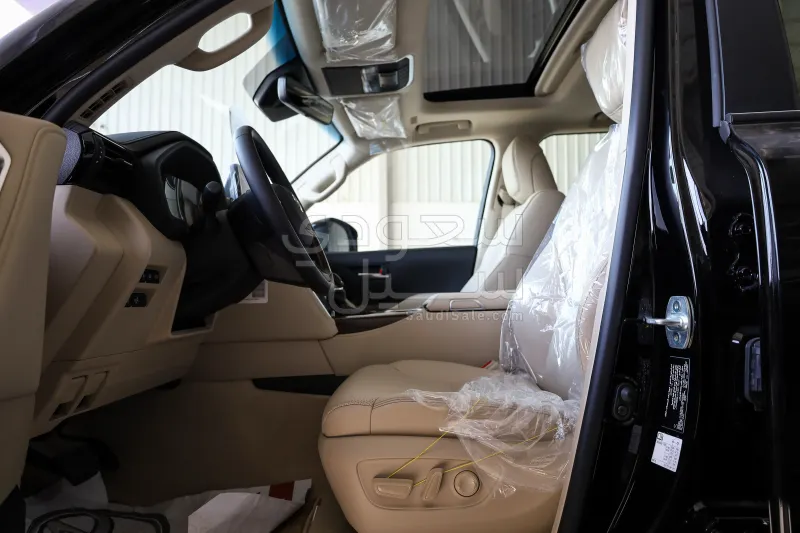 2026 تويوتا لاند كروزر جي اكس ار