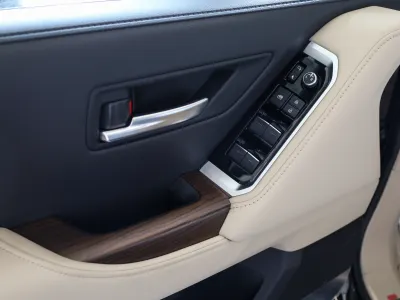 2026 تويوتا لاند كروزر جي اكس ار