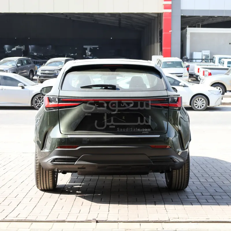 2026 لكزس إن إكس 350