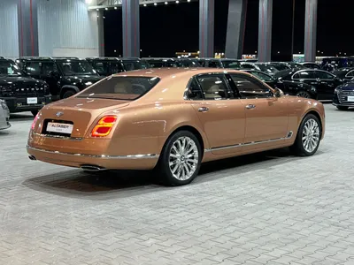 2017 بنتلي مولسان