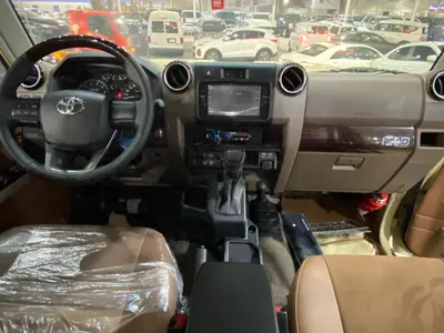 2025 تويوتا لاند كروزر ربع ال اكس