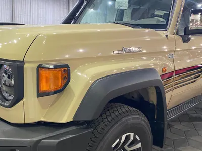 2025 تويوتا لاند كروزر ربع ال اكس