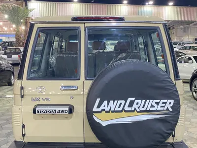 2025 تويوتا لاند كروزر ربع ال اكس