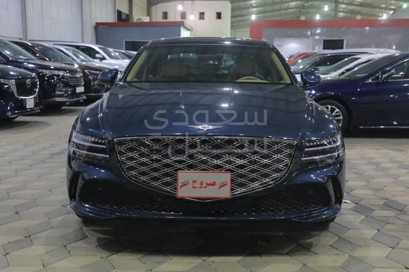 2025 جينيسيس جي 80